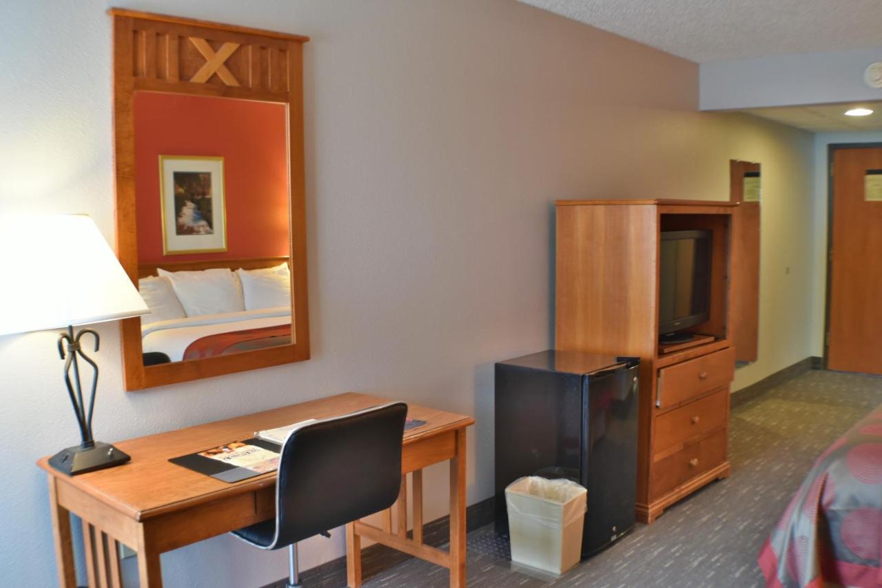 Ramada By Wyndham Sioux Falls Airport - Waterpark Resort & Event Center Εξωτερικό φωτογραφία