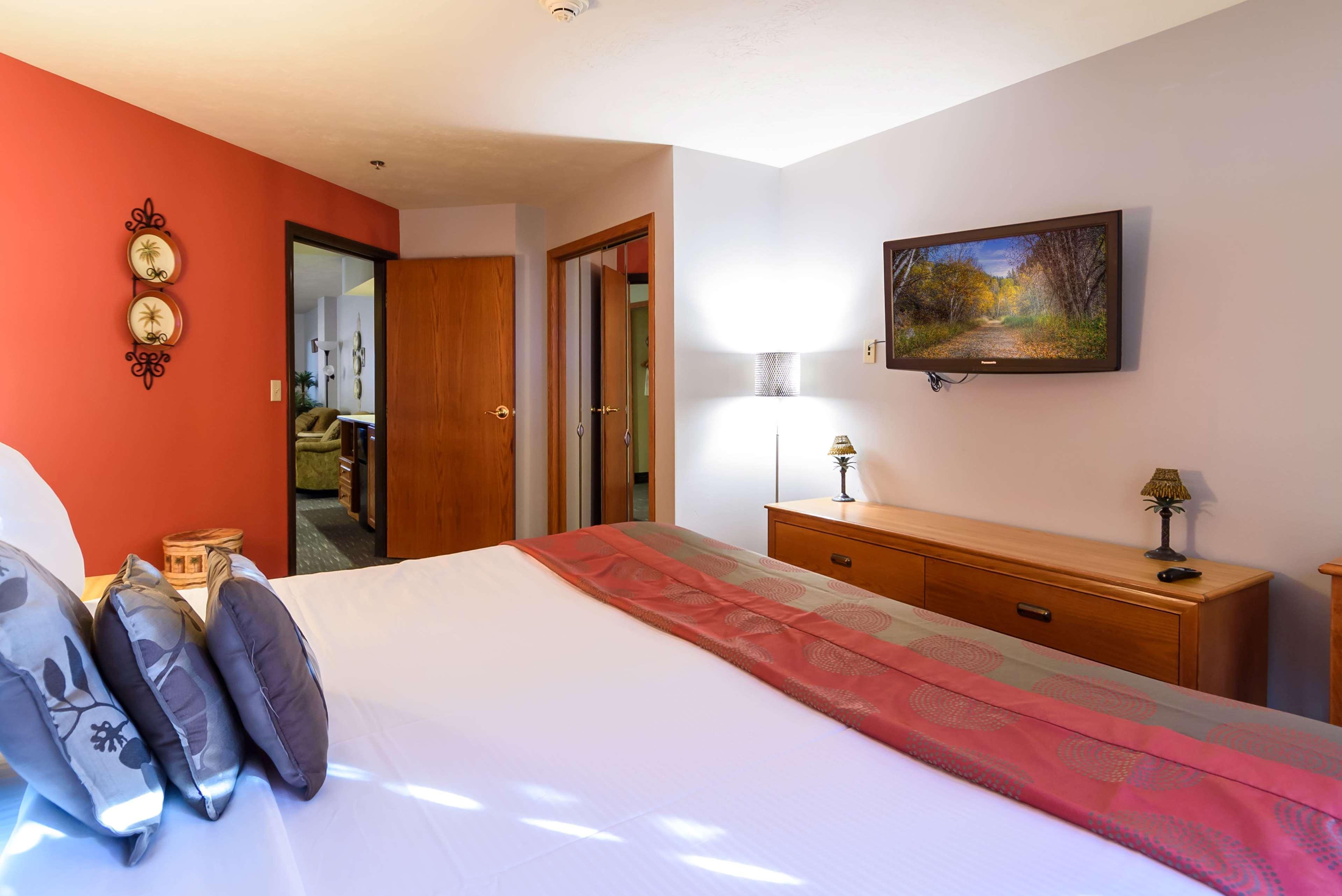 Ramada By Wyndham Sioux Falls Airport - Waterpark Resort & Event Center Εξωτερικό φωτογραφία