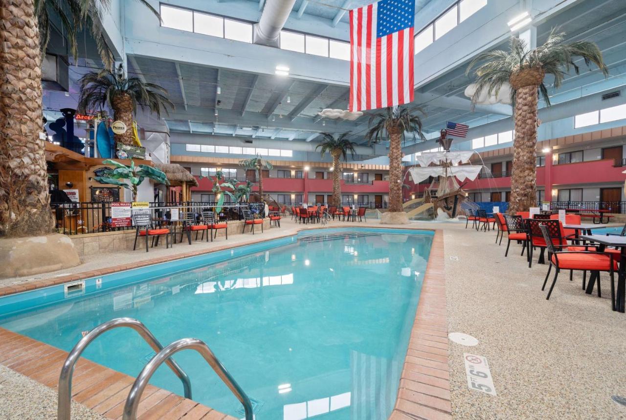 Ramada By Wyndham Sioux Falls Airport - Waterpark Resort & Event Center Εξωτερικό φωτογραφία