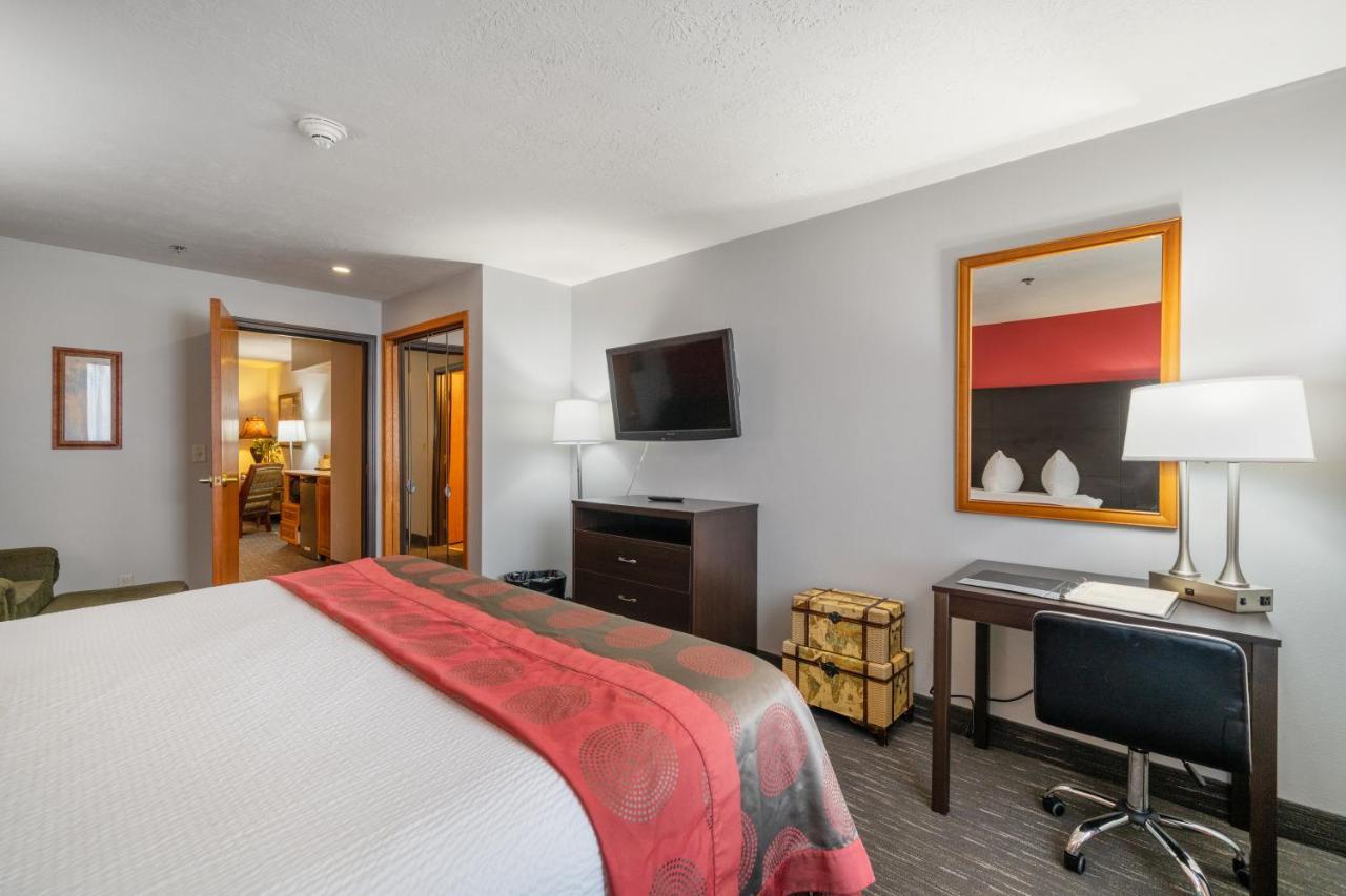 Ramada By Wyndham Sioux Falls Airport - Waterpark Resort & Event Center Εξωτερικό φωτογραφία