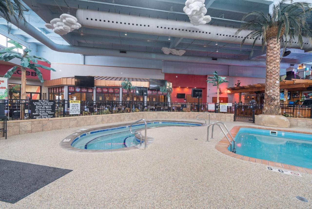 Ramada By Wyndham Sioux Falls Airport - Waterpark Resort & Event Center Εξωτερικό φωτογραφία