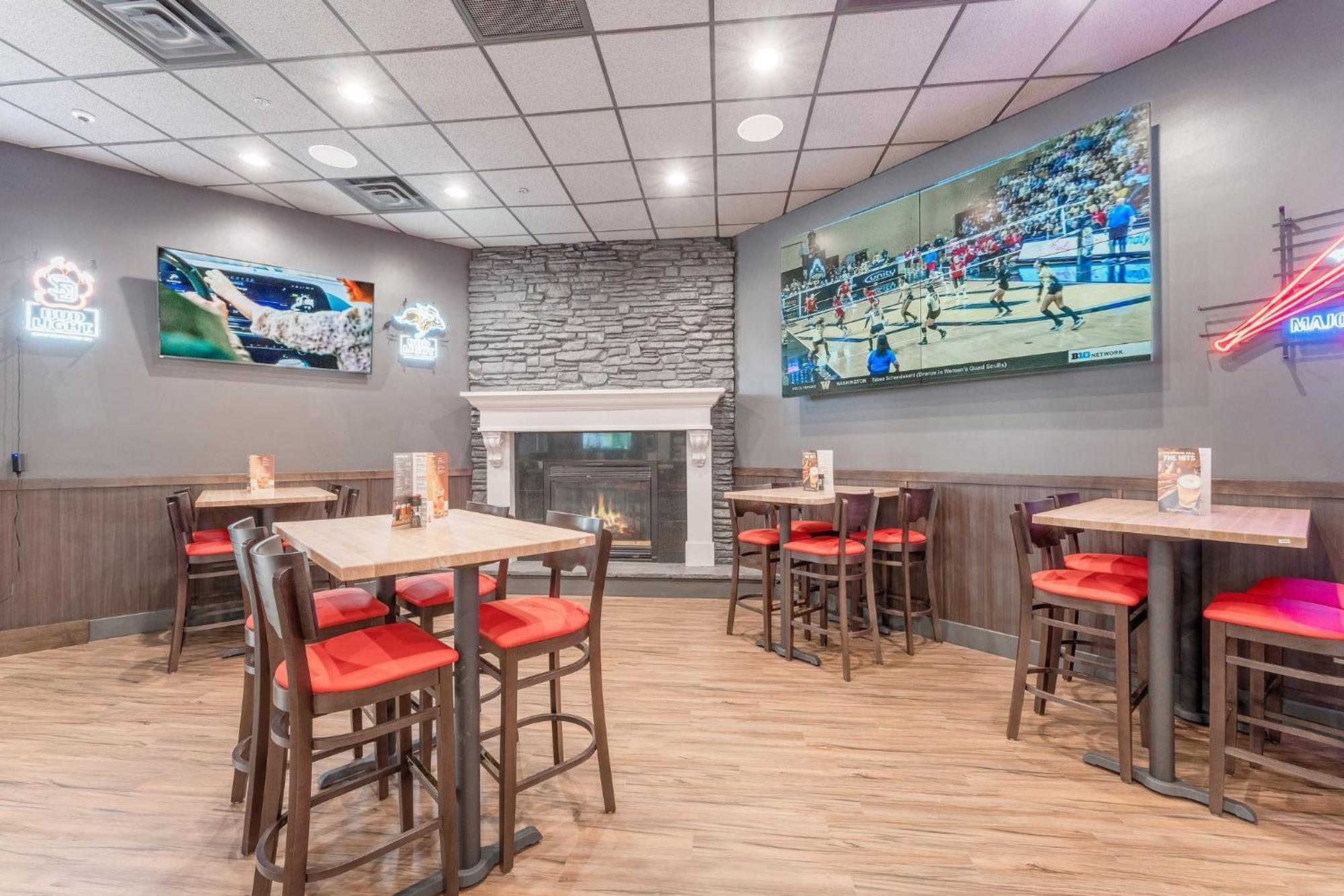Ramada By Wyndham Sioux Falls Airport - Waterpark Resort & Event Center Εξωτερικό φωτογραφία