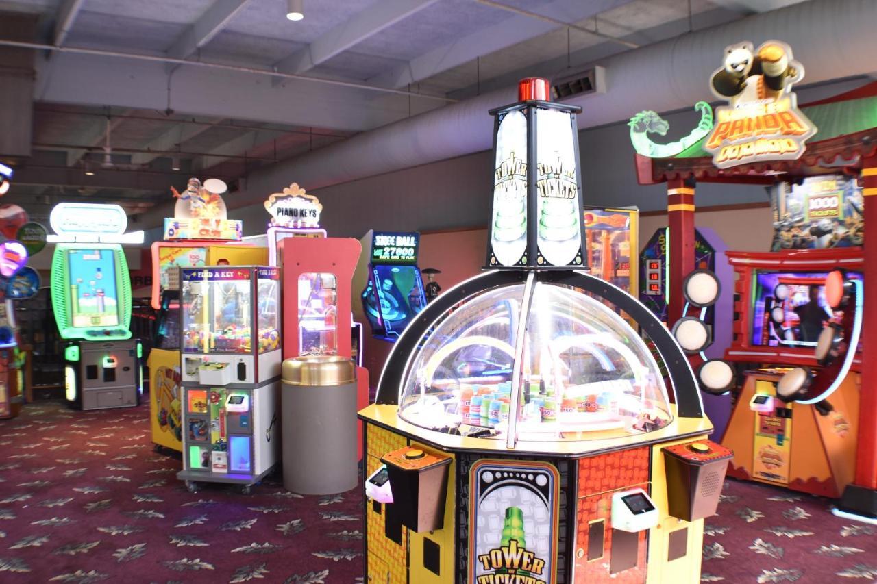 Ramada By Wyndham Sioux Falls Airport - Waterpark Resort & Event Center Εξωτερικό φωτογραφία